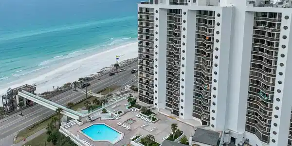 1096 Scenic Gulf Drive