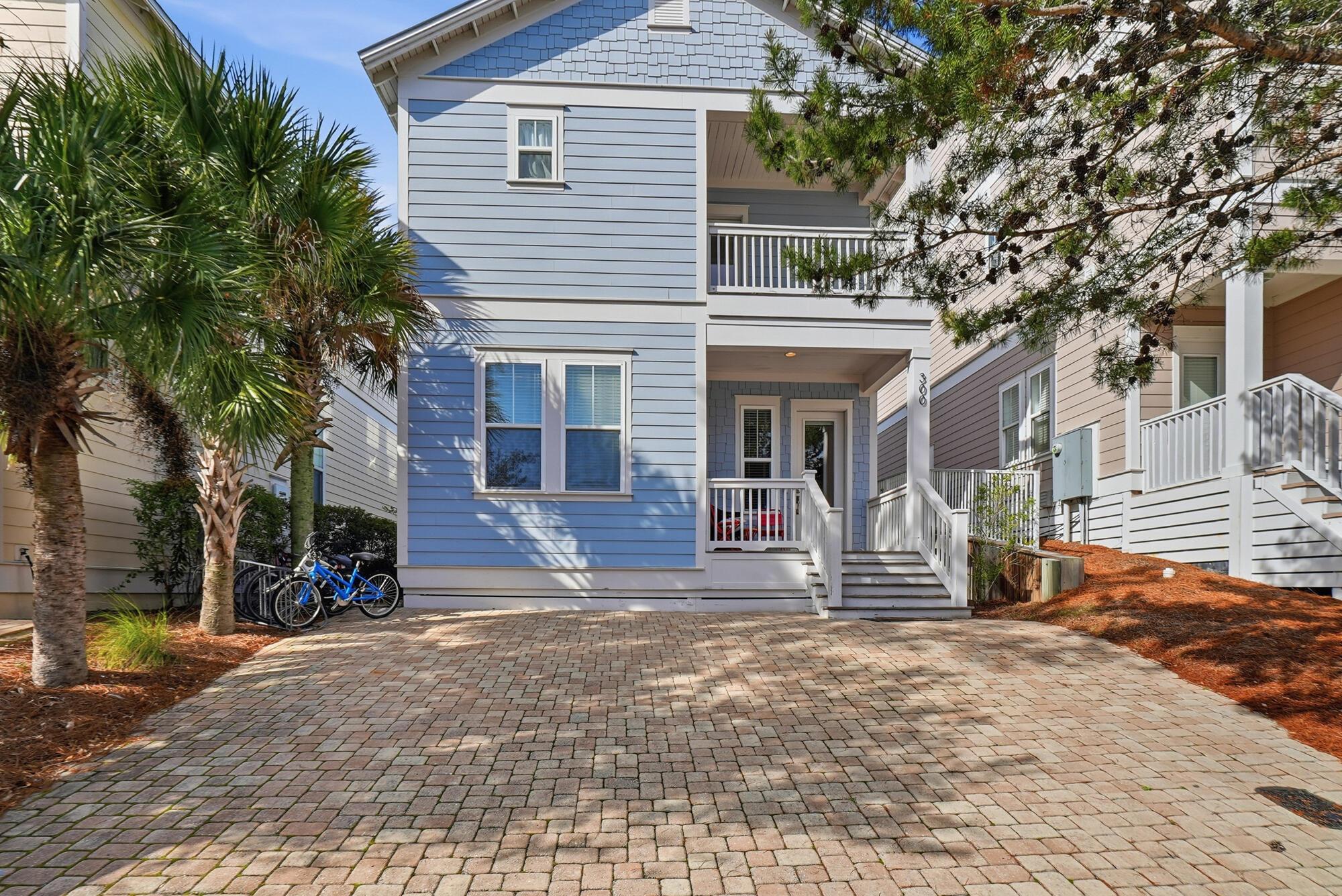 Image 2: 300_gulfview_cir-awp_media-001