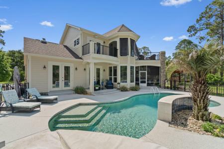 166 Harbour Trce