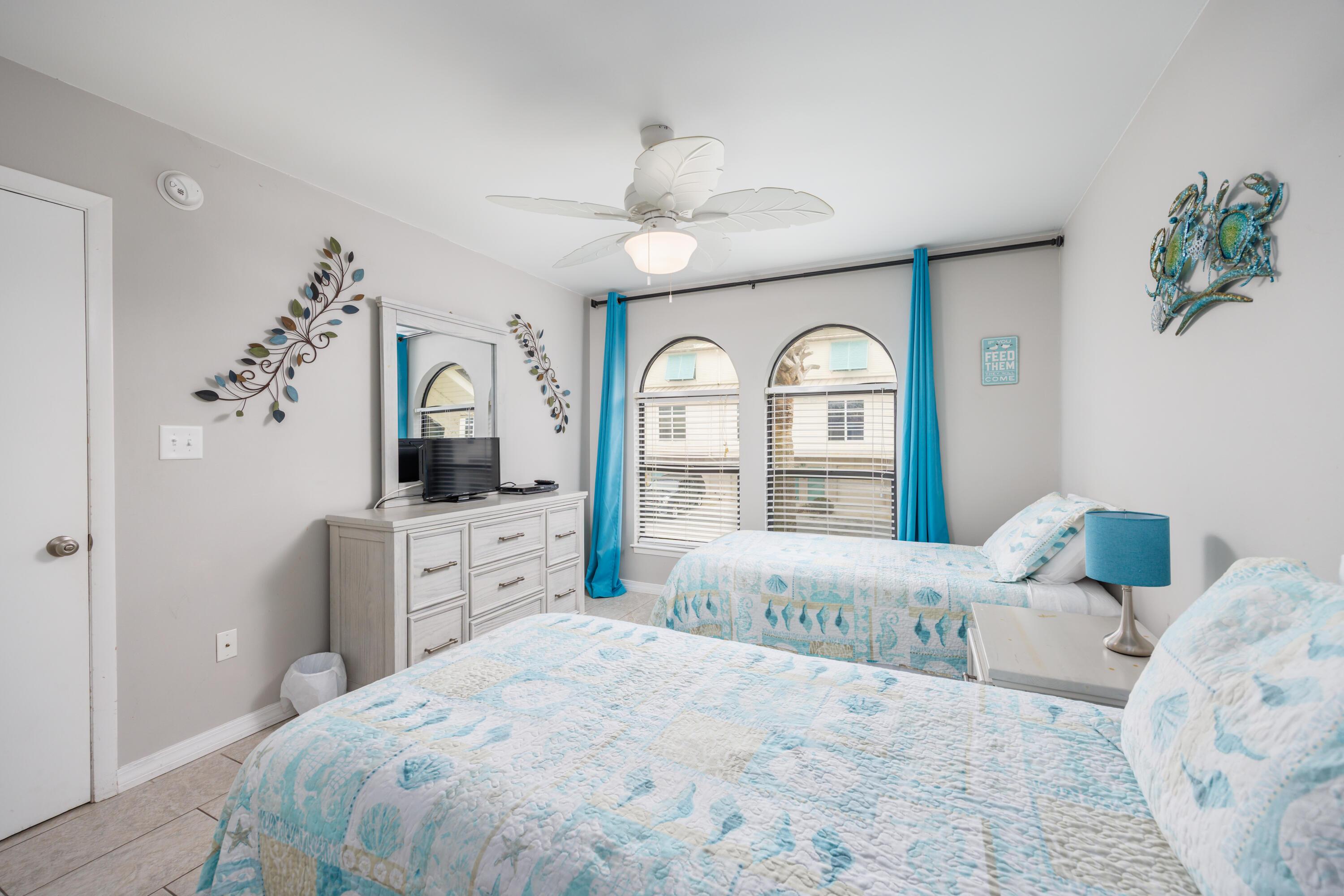Image 4: 8425 Gulf Blvd unit 213-14