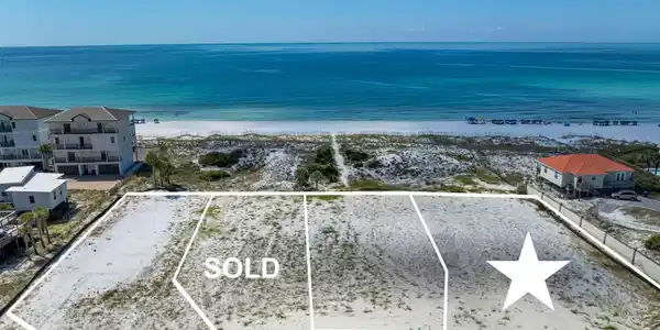 Image 2: 0.26 Acres