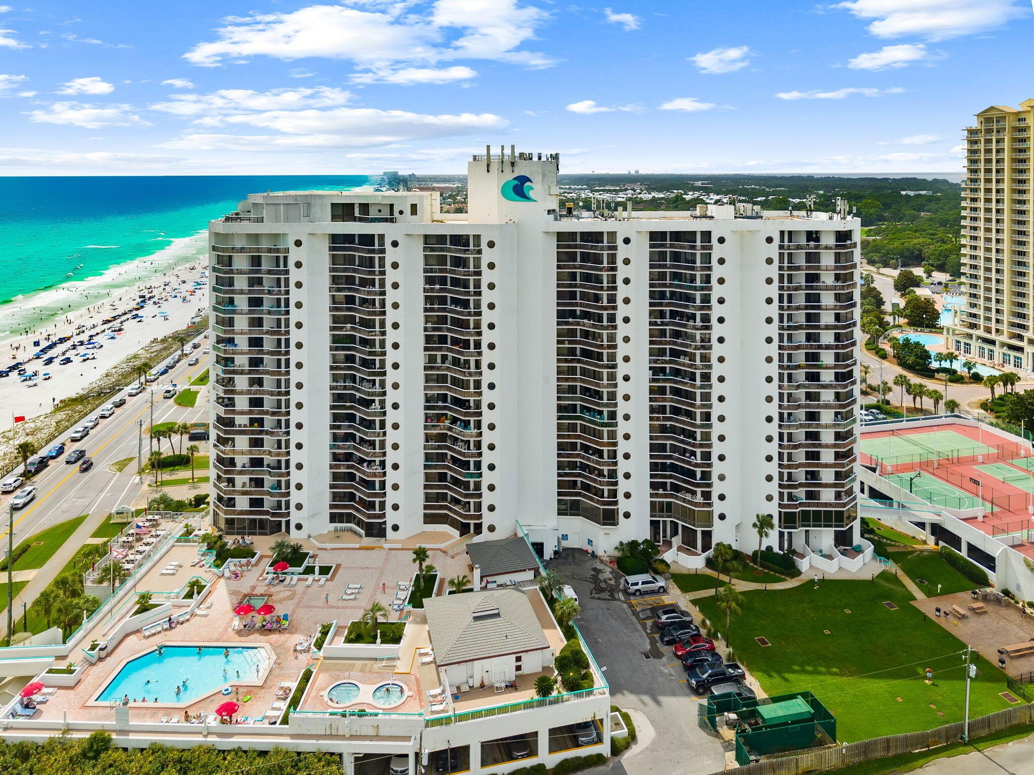 Image 2: Surfside