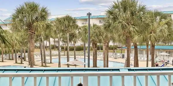 Image 2: Array_778ScenicGulfDrD125-37