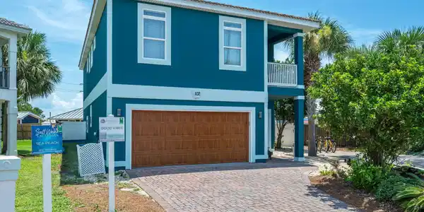 102 Terra Cotta Way