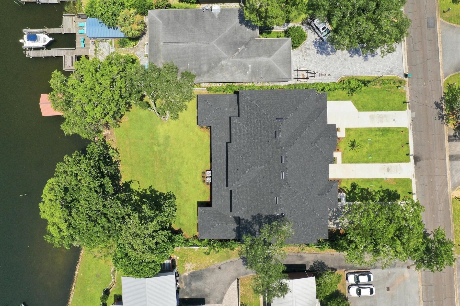 Image 4: exterior (4)