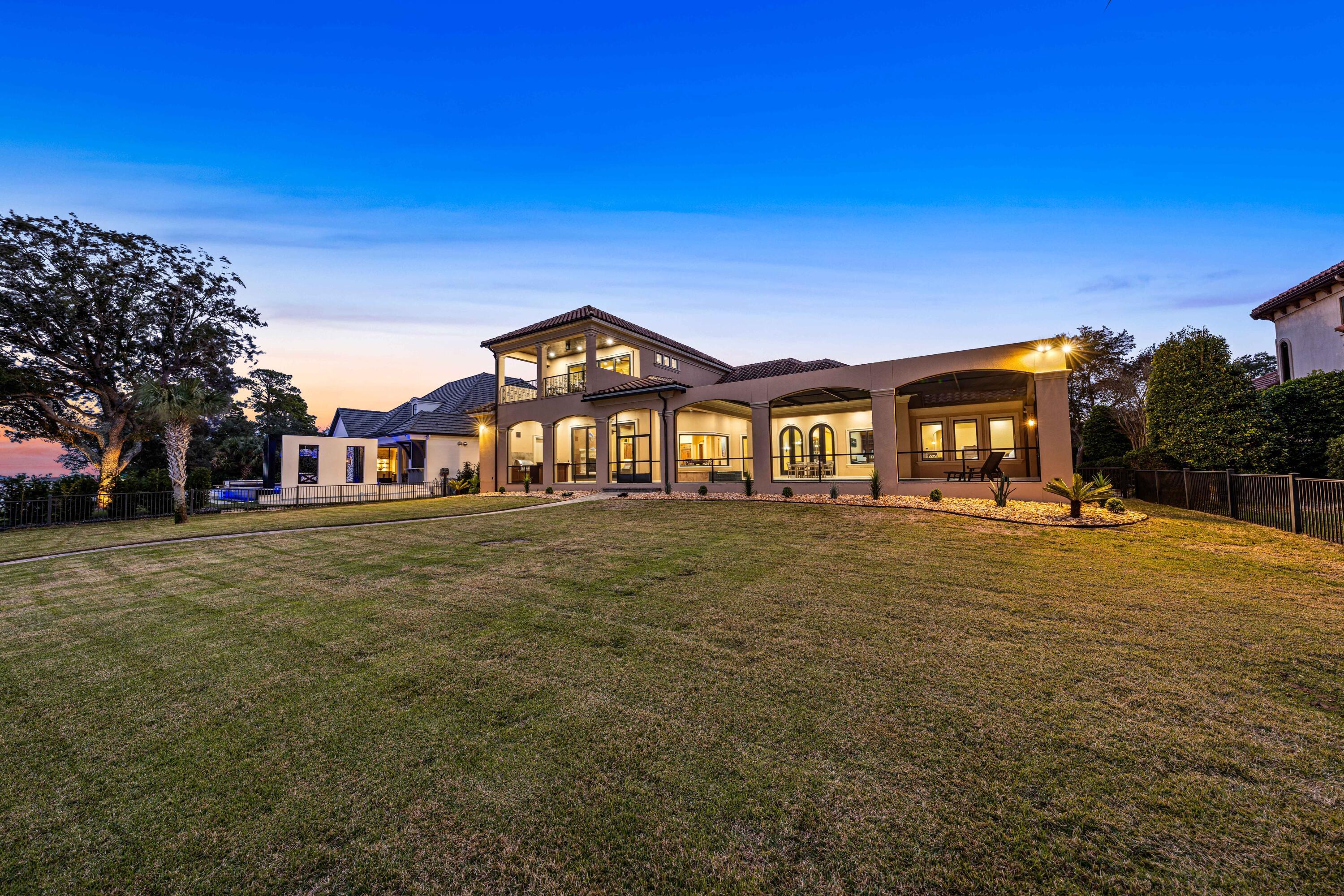 Image 2: 458 Captains Circle-117