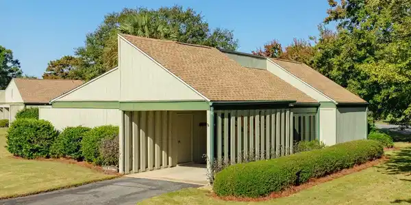 535 Augusta Place