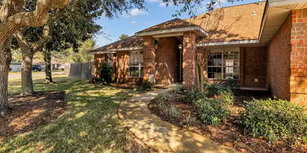 4009 Lauren Court