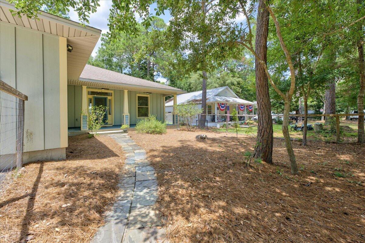 Image 3: 03-132 Chrysler Ave-SRB-3