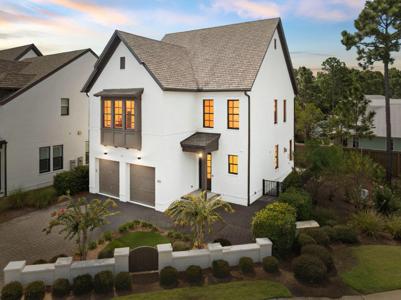 202 Ridgewalk Circle