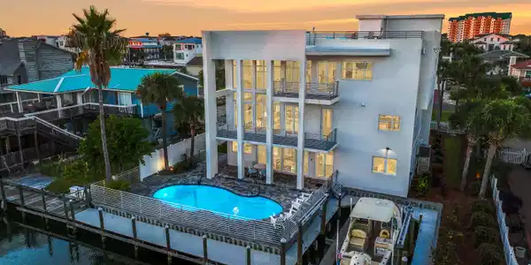 Image 2: DJI_0578-HDR