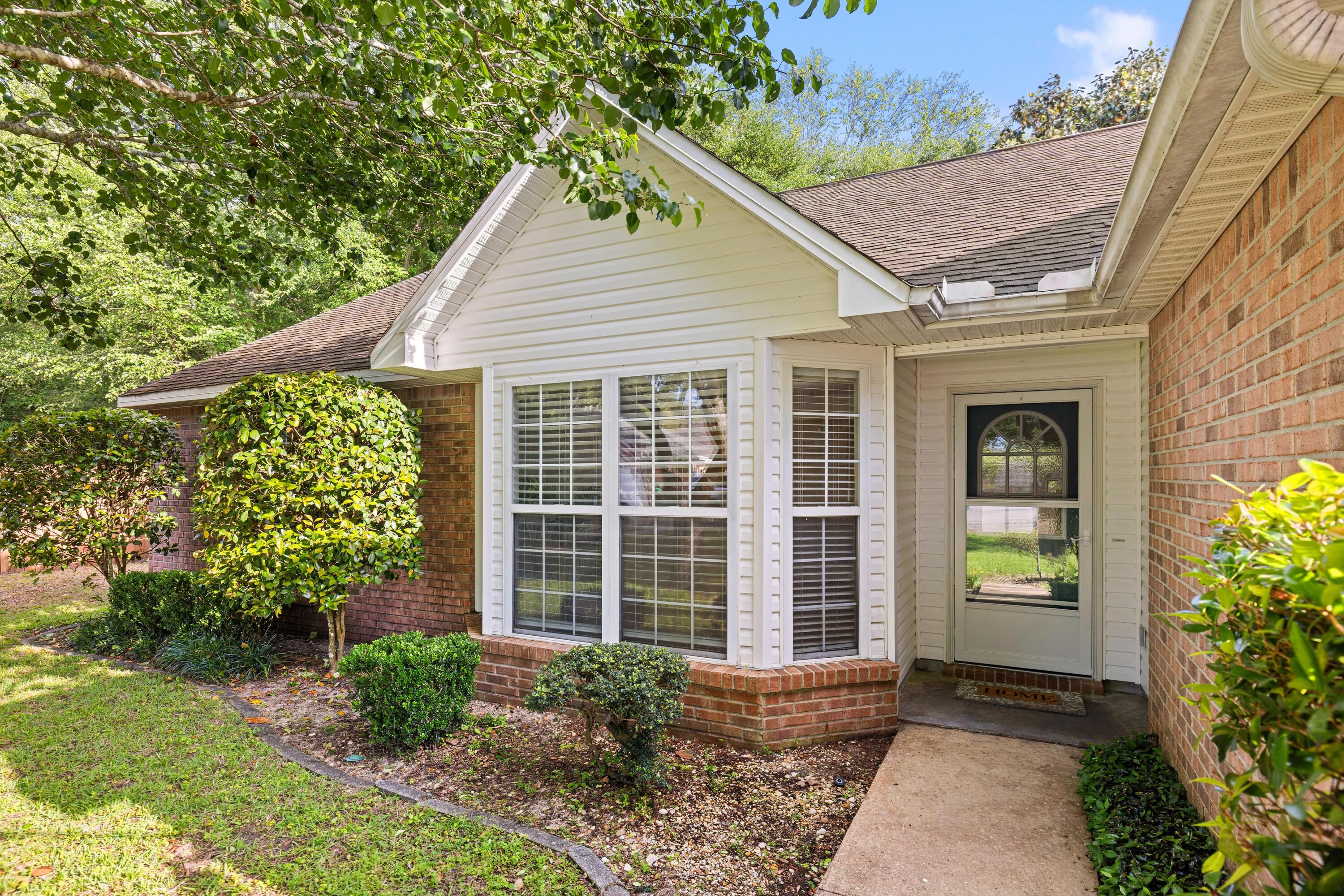 Image 3: 4577CastlewoodLn-Niceville-FL-027