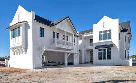 290 Golfridge Drive