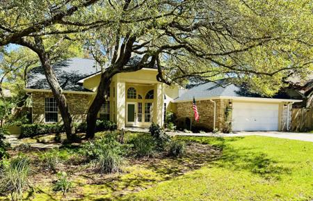 1638 Parkside Circle
