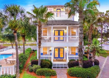 238 N Saint Francis Drive