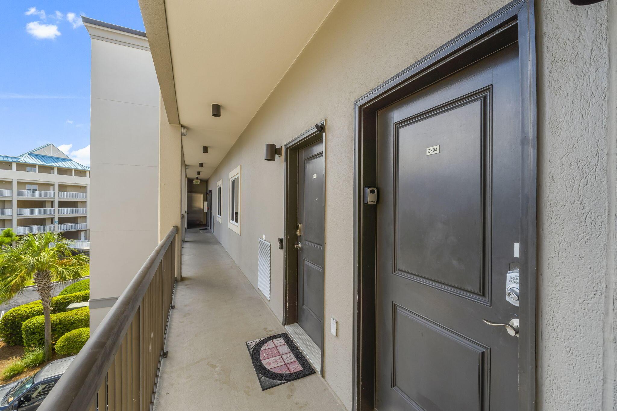Image 3: 3-web-or-mls-3-print-732-Scenic-Gulf-Dr-