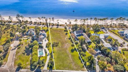 1108 W Beach Drive
