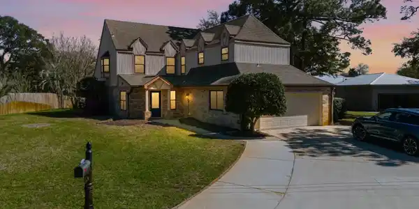 21 Neptune Drive