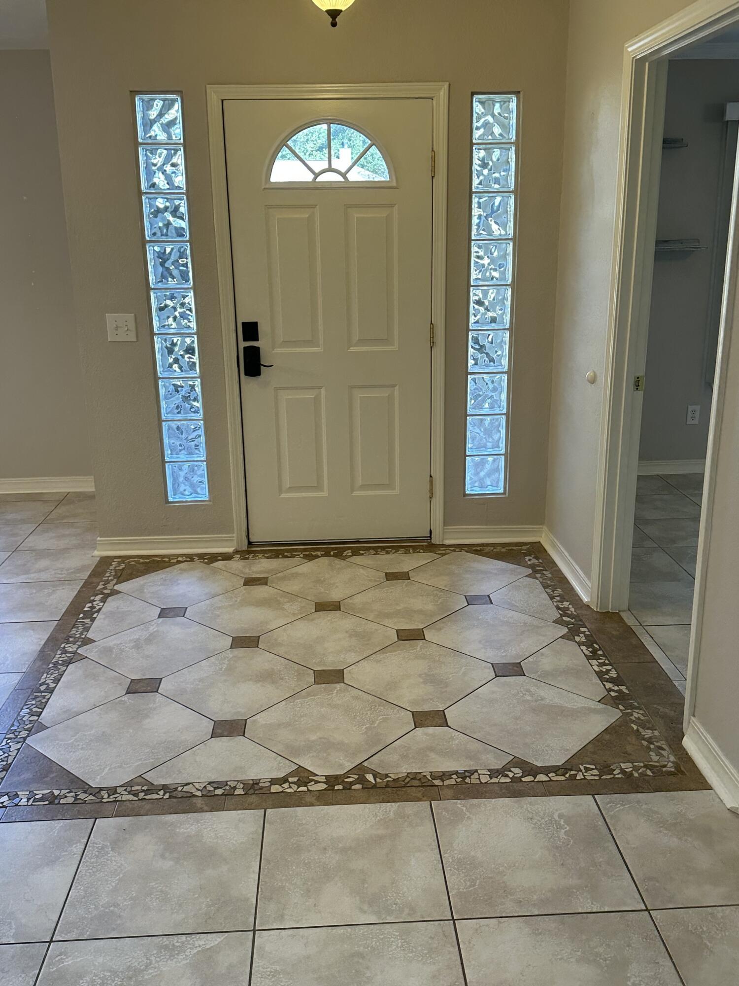 Image 3: Entry Way