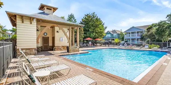 Image 4: 111 W Shore Pool-2