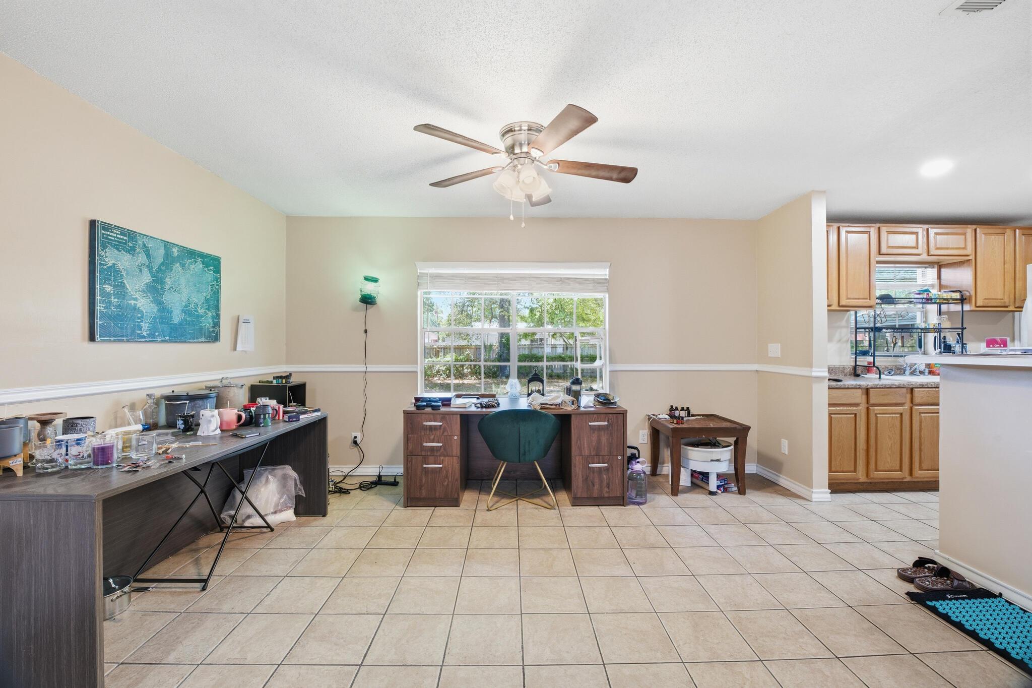 Image 2: Dining area