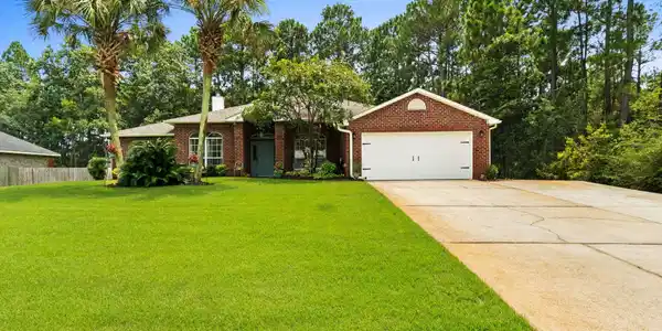 Image 2: AMAZING RANCH HOME
