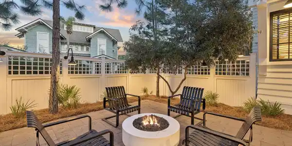 Image 4: Outdoor living at twilight