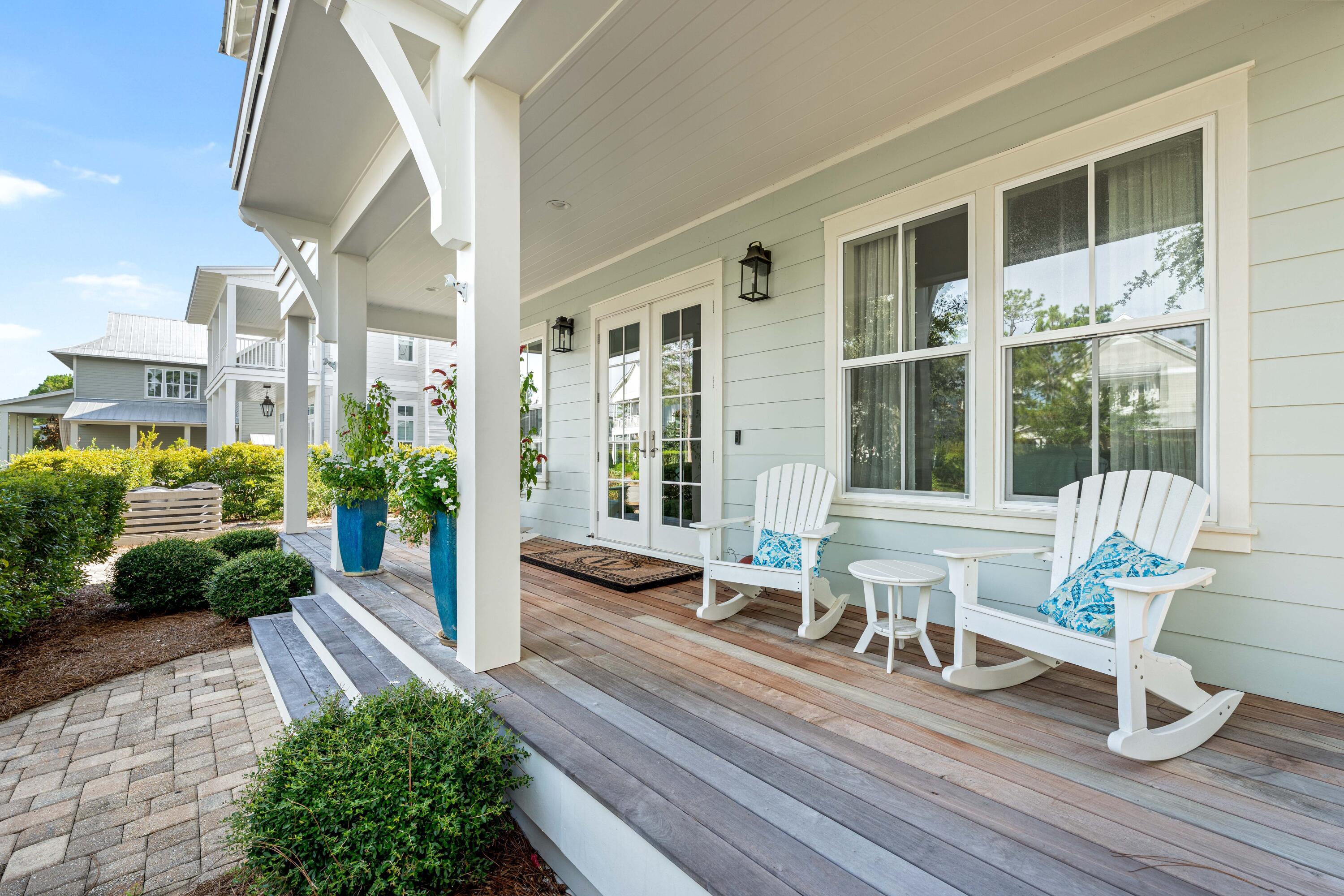 Image 3: 655 E Royal Fern-11