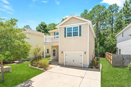 96 Mosaic Oaks Circle