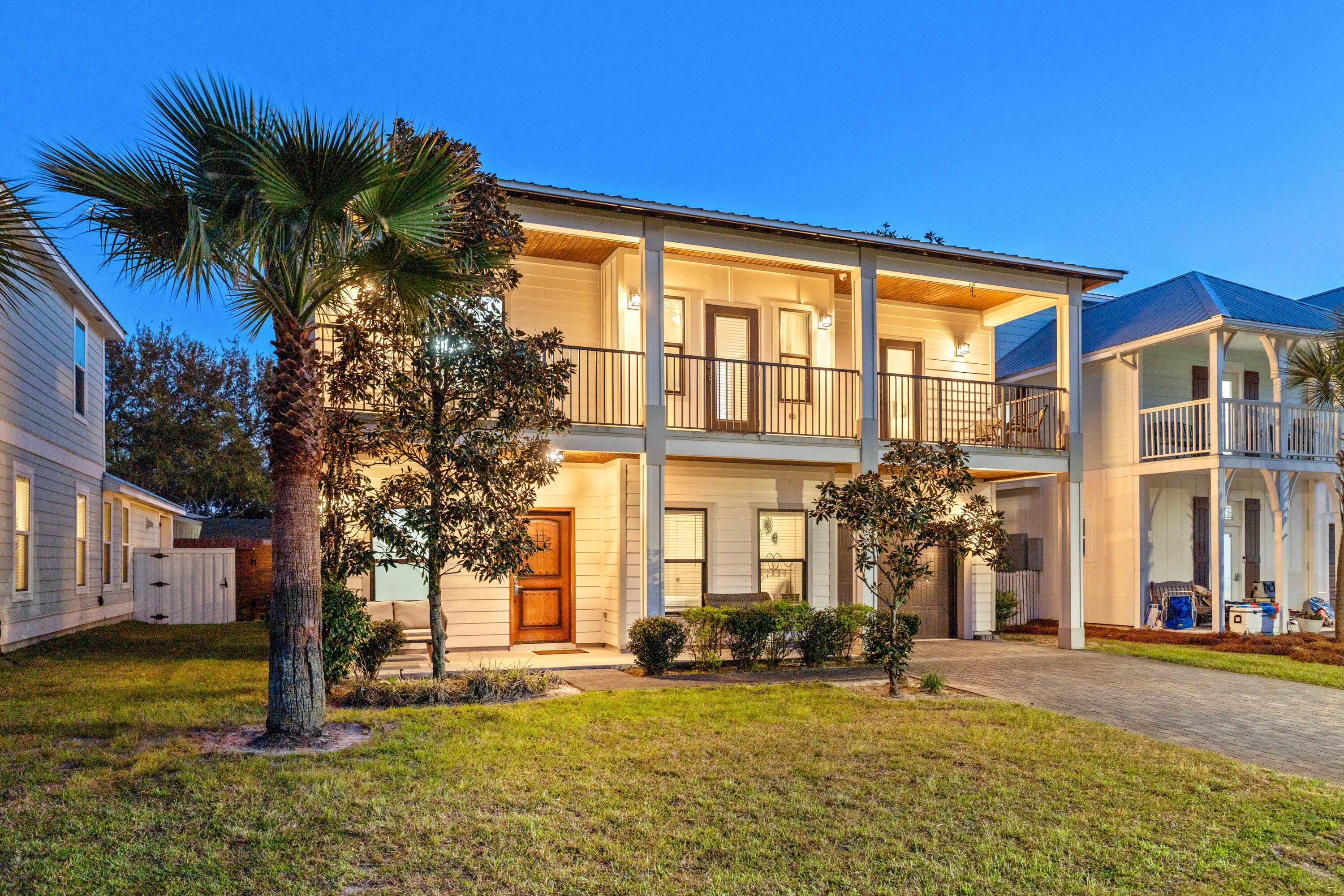 Image 1: 50 Walton Dr