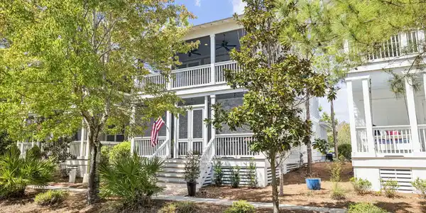 24 Lovegrass Way