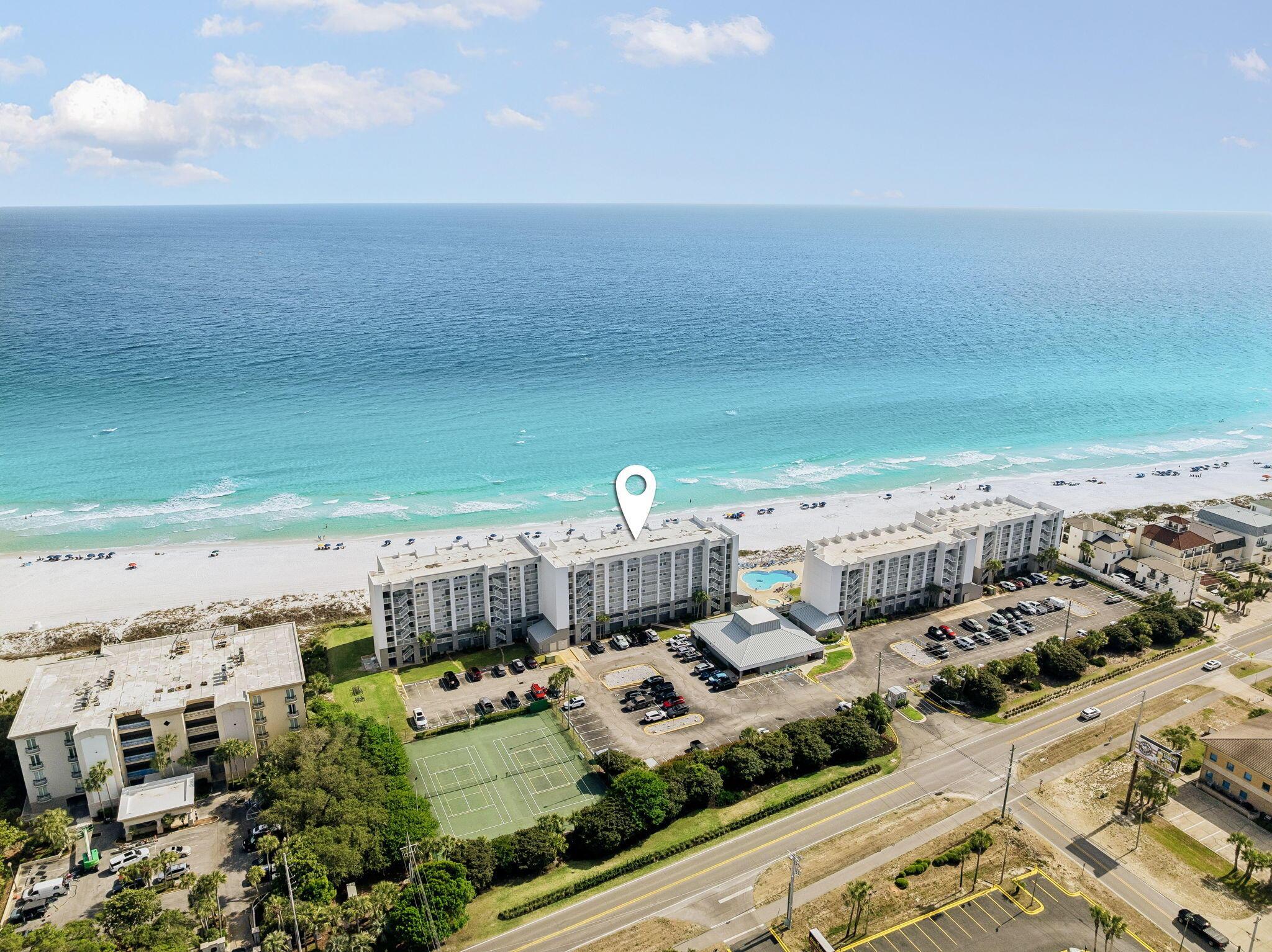 Image 4: Array_675ScenicGulfDrUnit205b-4