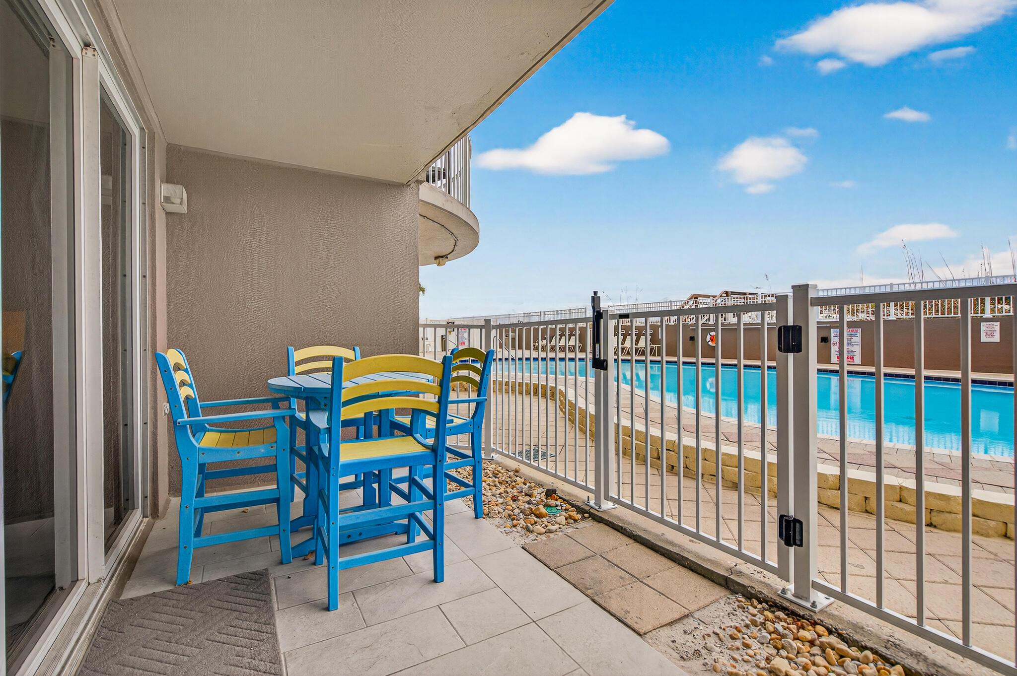 Image 2: 520 Santa Rosa Blvd #109-76