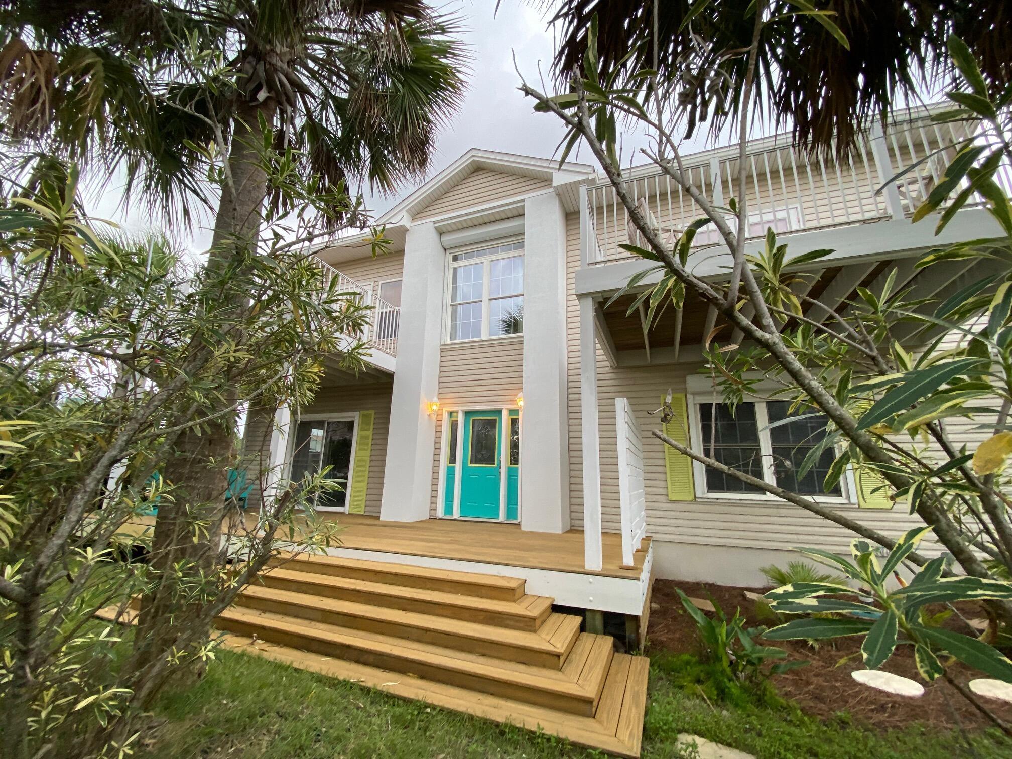 Image 1: Exterior Front