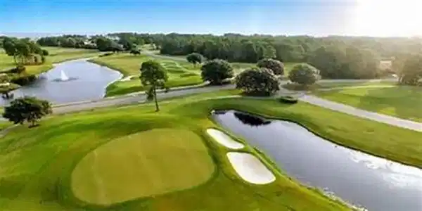 Image 3: Emerald bay golf 5