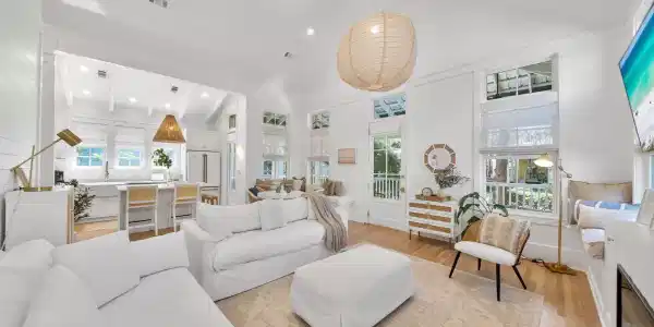 133 Silver Laurel Way