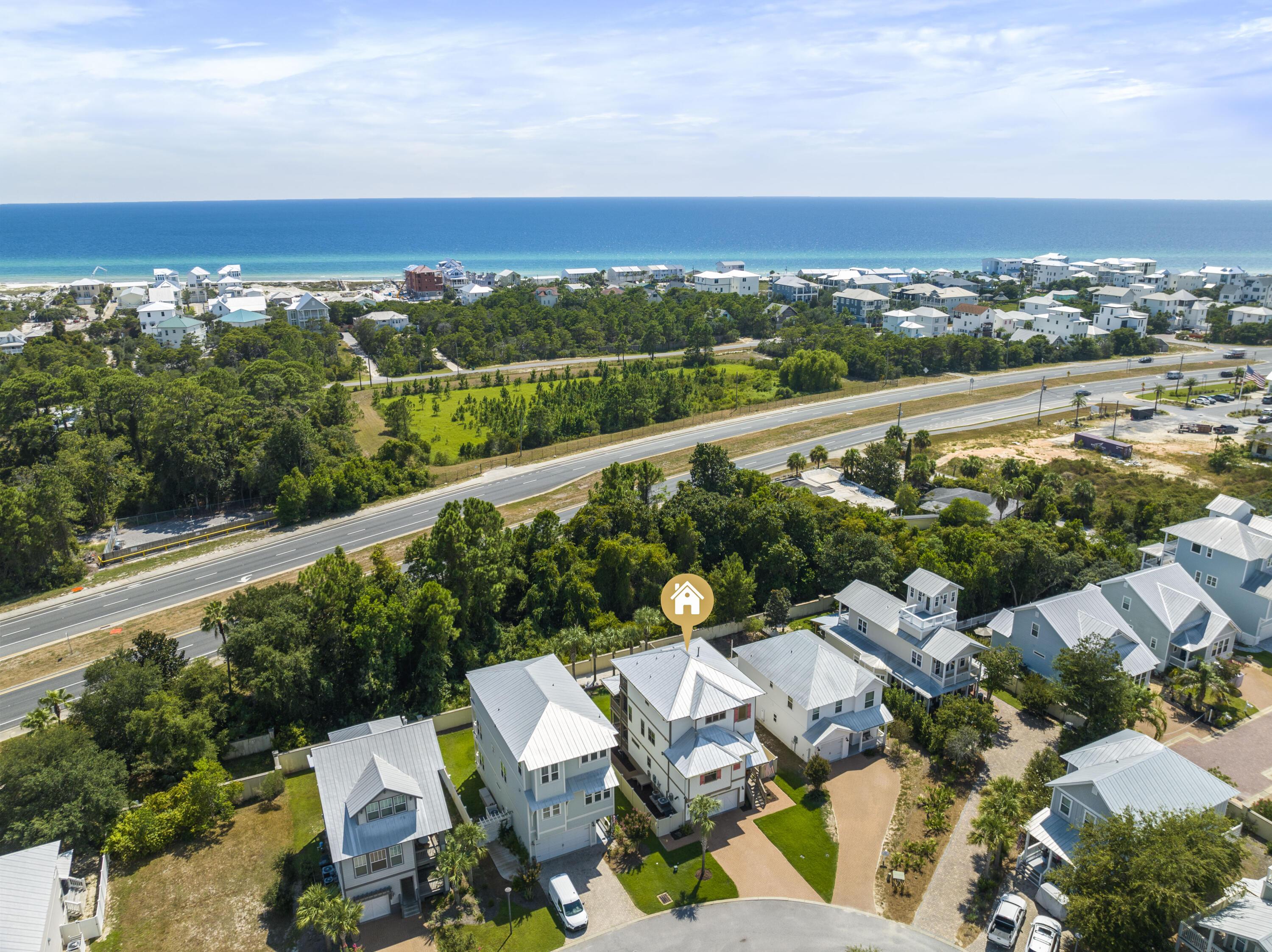 Image 4: Proximity to the Gulf/Beach