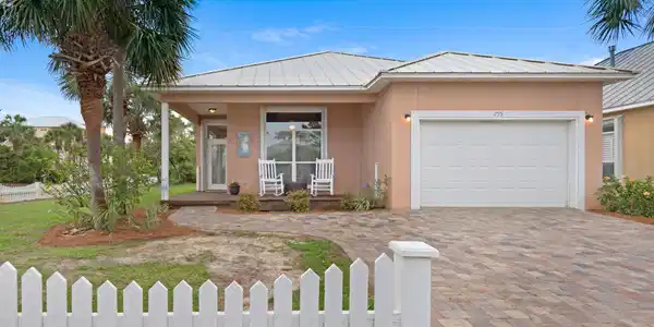 295 Maravilla Drive