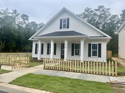715 Reindeer Road