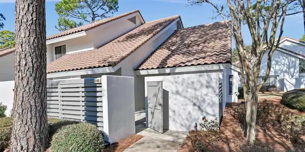 5149 Beachwalk Circle