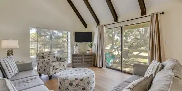 166 N Driftwood Bay