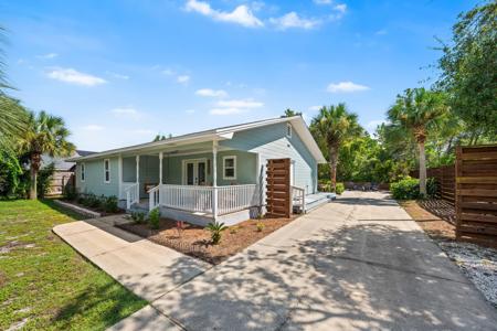 845 Forest Shore Drive