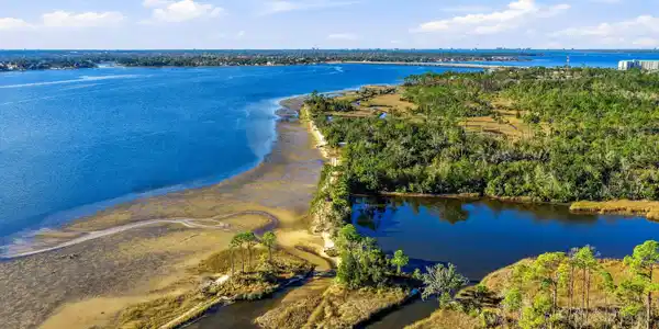 Image 2: 17-web-or-mls-Daffin Lake Rd -17