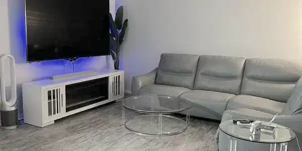 Image 2: tll1