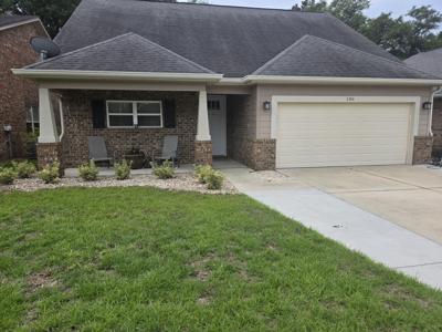 106 ARROWHEAD Way