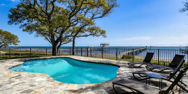 Image 4: Pool and Dock