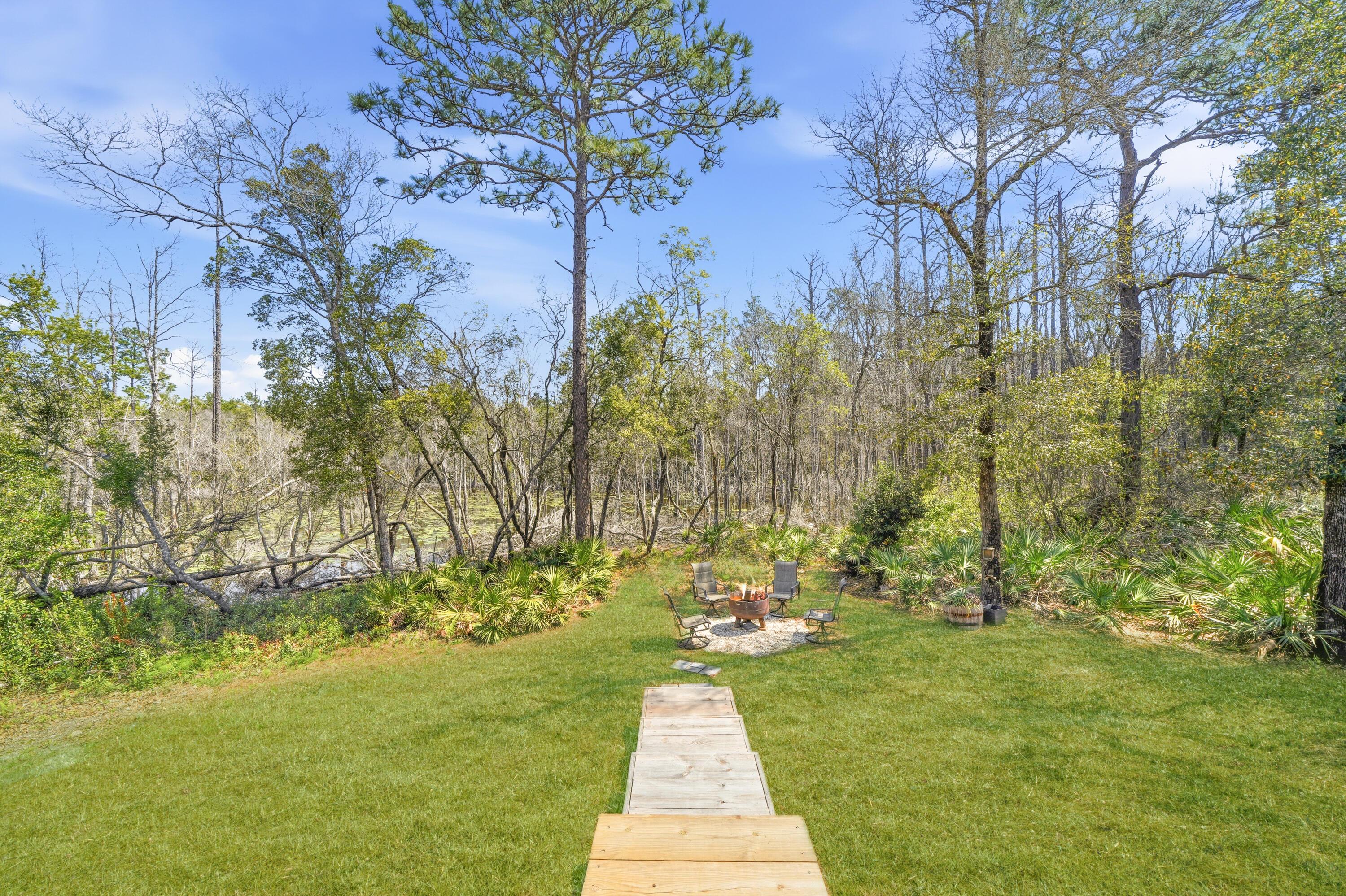 Image 4: Backyard