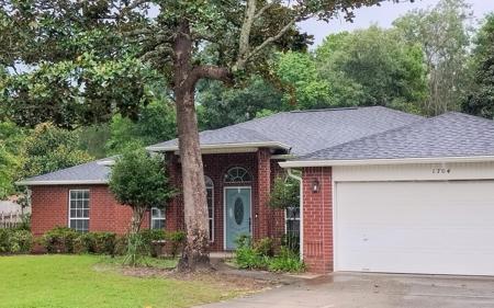 1704 Ingrid Court