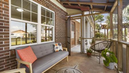 3911 W 21St Place