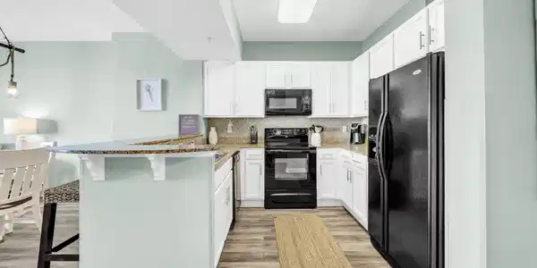 Image 3: 3-web-or-mls-DSC06927